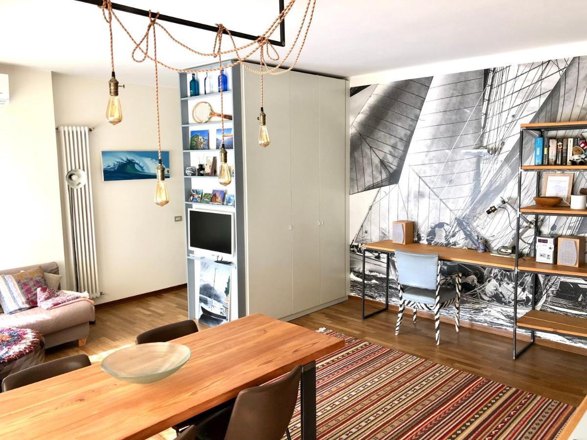 Mascalzone Latino, City Center Apartment Côme Extérieur photo